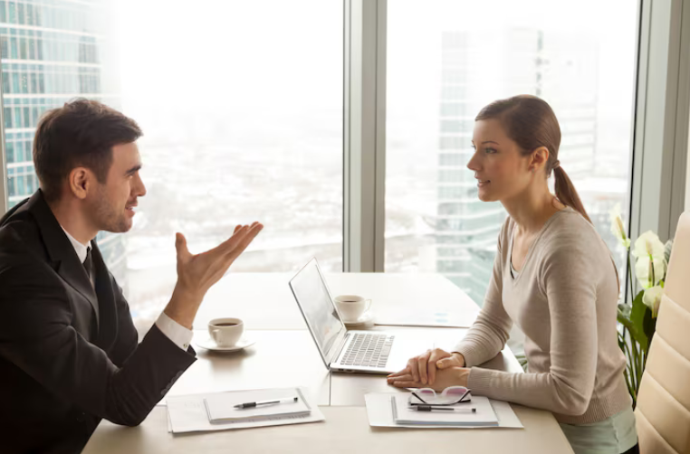 Как справиться с частыми перебиваниями в разговоре