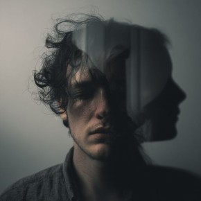 Как распознать состояние жертвы: 10 тревожных сигналов