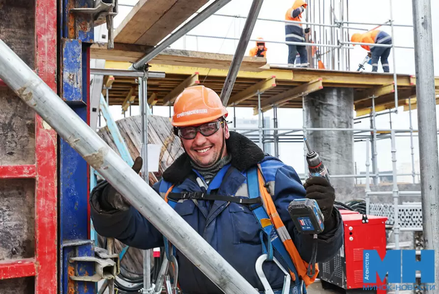 Средний возраст мужчин в Минске и популярные сферы труда